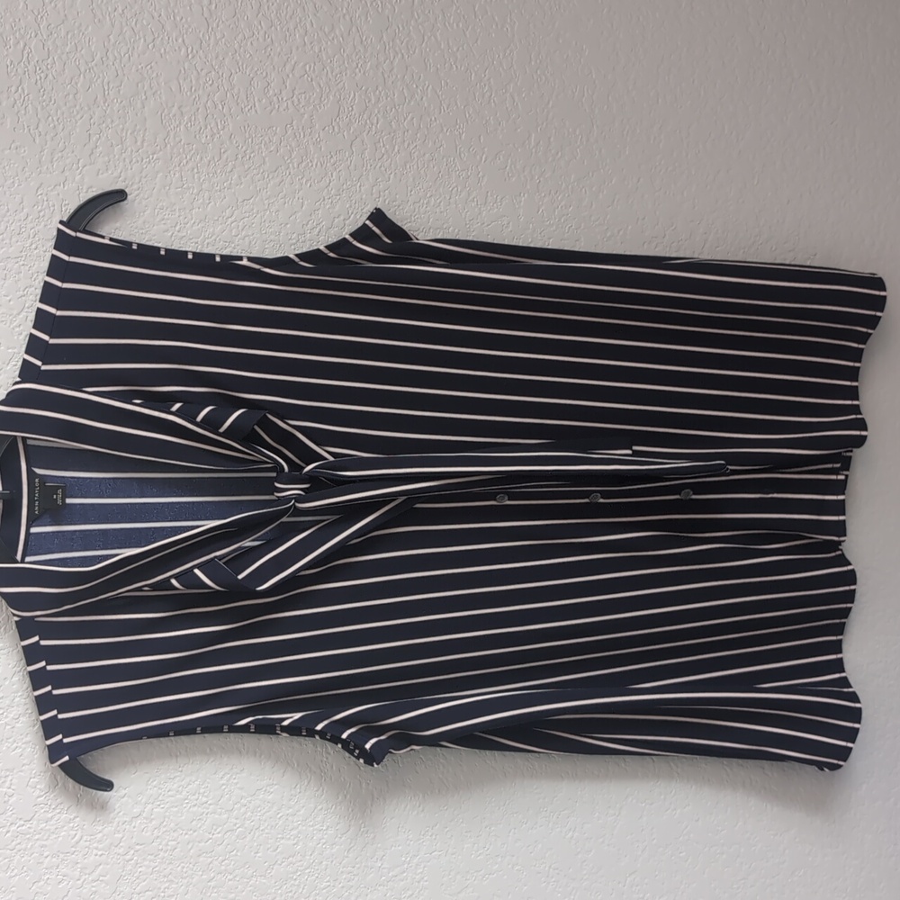 Anne Taylor M Sleeveless Striped Top
